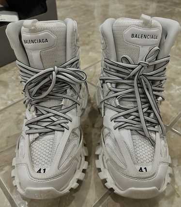 Balenciaga size 41 track - Gem Balenciaga size 41 track - Gem