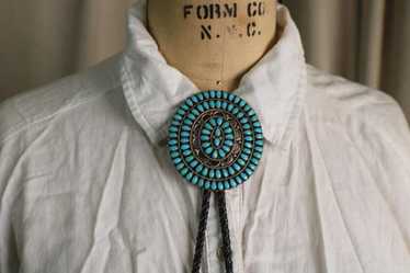 Navajo bolo tie drumming - Gem