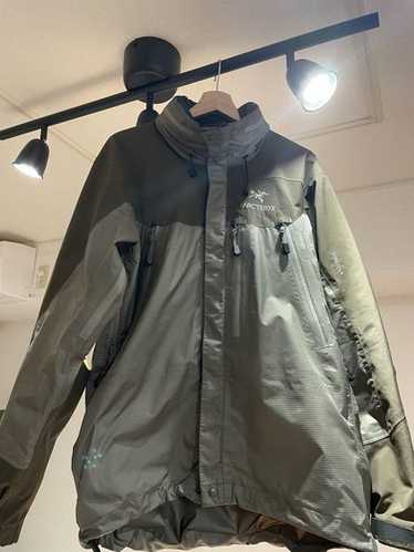 Arc'teryx】90's theta lt jacket シータlt - メルカリ