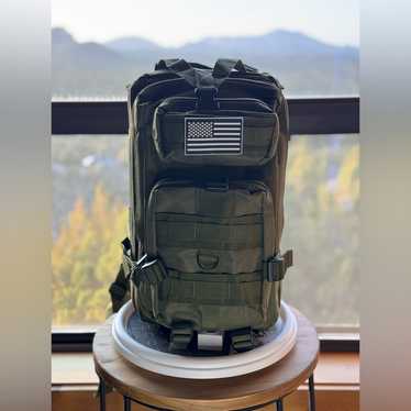 Olive supreme backpack - Gem