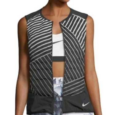Road Trail Run: NIke Running Aeroloft Flash Vest and Power