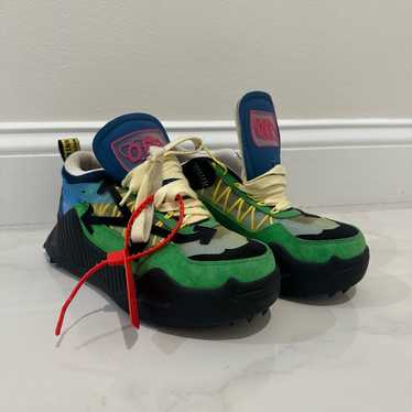 【Off White】ODSY 1000 SPECIAL GOLD GOLD ★関税送料込み OFF-WHITE Odsy-1000 Gold Men's - OMIA139F22LEA0017676 - US