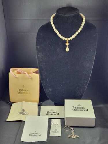 Vivienne westwood pearl orb - Gem