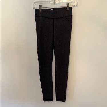 ivivva by lululemon ヨガパンツ 黒 size teen12 ivivva-by-lululemon-g05-ivivva