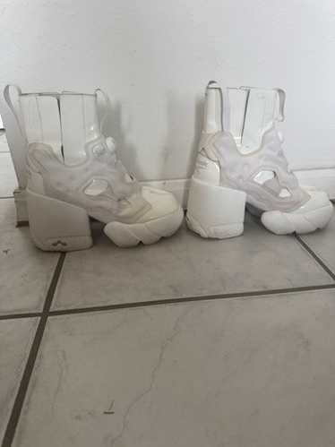完売必至 Reebok MAISON MARGIELA Instapump Fury Tabi White Reebok Tabi Instapump Fury Oxford Maison Margiela White