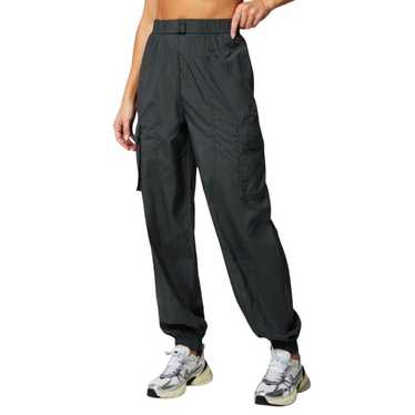 Fabletics | Onyx Lightweight Cargo Jogger Pants