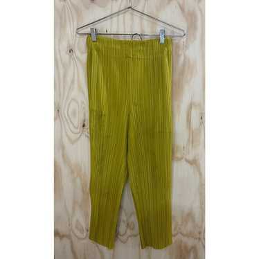 Issey miyake yellow pleats - Gem
