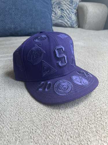 帽子 Supreme 59FIFTY 7 1/2 Handstyle New Era Supreme Handstyle New Era (SS22) - $48
