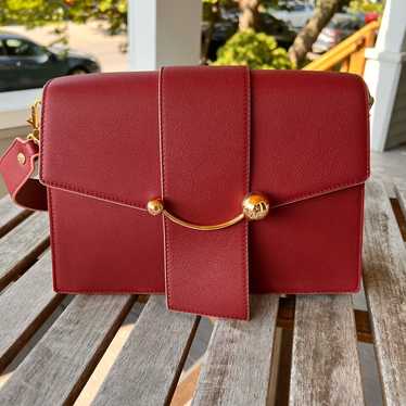 ストラスベリー　STRATHBERRY MINI CRESCENT Strathberry Mini Crescent Review - YouTube