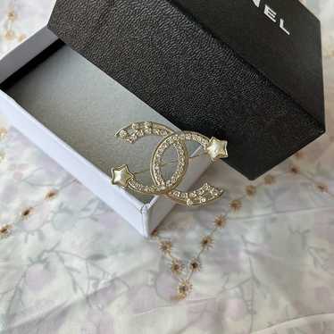 【遊び心あふれる☆】CHANEL ブローチ スター シルバー ゴールド CHANEL シャネル ブローチ メタル、ストラス&コスチュームパール