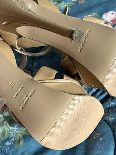YSL 37ハーフ　ベージュ プラットフォームハイヒール YSL 37ハーフ ベージュ プラットフォームハイヒール
