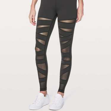 Lululemon Wunder Under Size 4