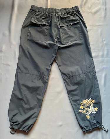 パンツ Maharishi Blue Dragon Trousers Maharishi Dragon-print Straight Trousers in Blue for Men