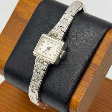 Wittnauer sapphire and crystal - Gem