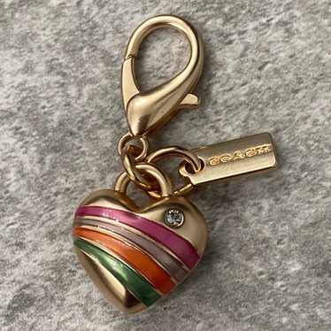 関税・送料込み★COACH★Rainbow Heart Charm Keychain Coach Rainbow Heart Charm Keychain | Shopbop