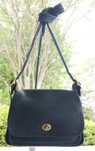 バッグ 00s old coach 9061 shoulderbag leather Coach Vintage 9061 Black Leather Legacy Crossbody Shoulder