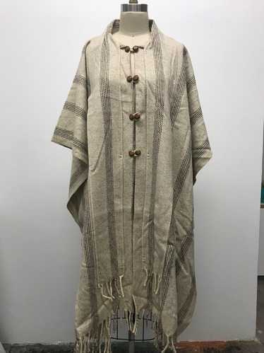 Vintage 70's wool cape made in AUSTRIA - Gem