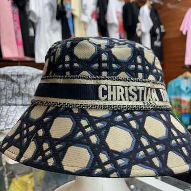 Christian Dior ハット 紺 4202224S0001 Christian Dior ディオール DIOR バケットハット D-BOBBY マルチ