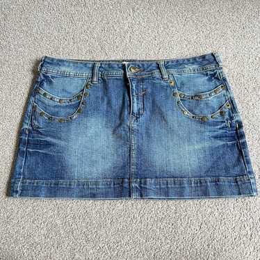 【WONDER WONDER】Sleven Y2K Vintage Studded Mini Denim Skirt Slaven Y2K Vintage Stud Mini Denim Skirt - WONDER WONDER
