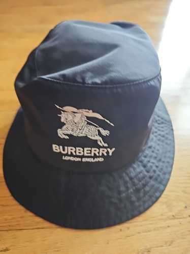 帽子 Supreme Burberry Crusher Supreme Burberry Crusher (SS22) - $98