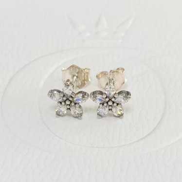 Pandora Sparkling Snowflake Stud Earrings