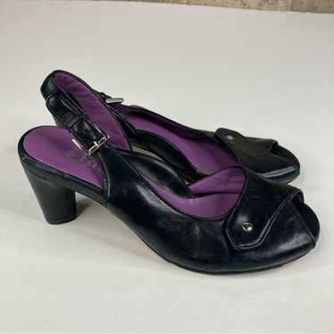 Taryn By Taryn Rose Slingback Peep Toe Heels Size 