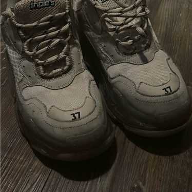 Balenciaga triple s 37 - Gem