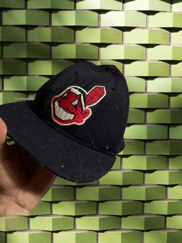 Cleveland Indians 黒 キャップ 7 3/8МＬB公認シール無し Cleveland indians fitted hat - Gem