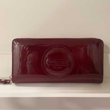 小物 COACH Patent Chain Wallet Burgundy Coach burgundy patent leather - Gem