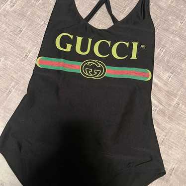 Gucci one piece - Gem