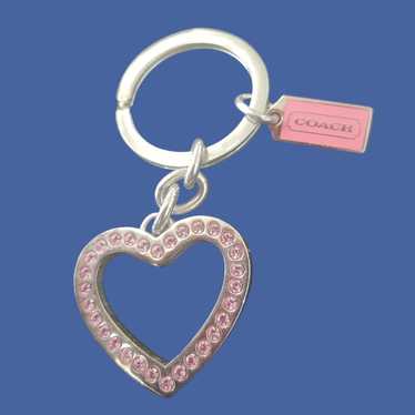 アクセサリー COACH Pink double heart keychain charm Rare COACH Heart Hearts Keychain Pink Blue Hearts Purse