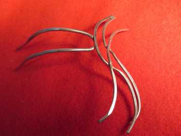 Vintage Hammered Unmarked Silver Wavy Scroll Desig