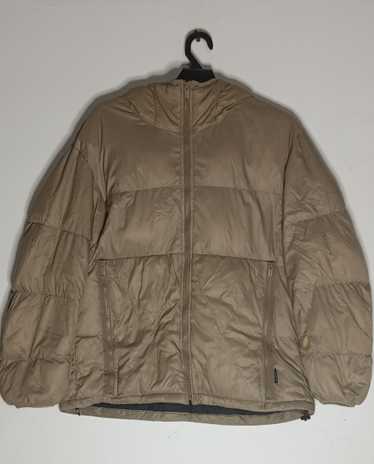 美品 GU x UNDERCOVER フード ダウンジャケット XL ベージュ Undercover gu puffer jacket - Gem