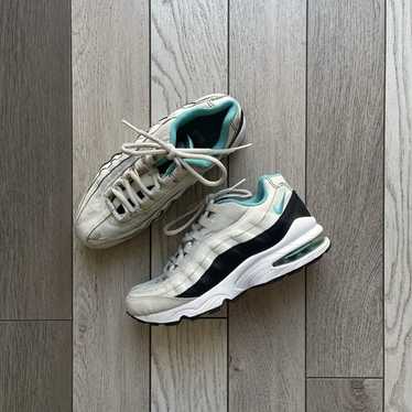シューズ(男性用) nike air max 95 Nike Air Max 95 OG “Bright Mandarin”が国内6月6日に発売