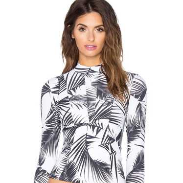 Mikoh Rash Guard With Matching Bottom & Multi Str… - image 1