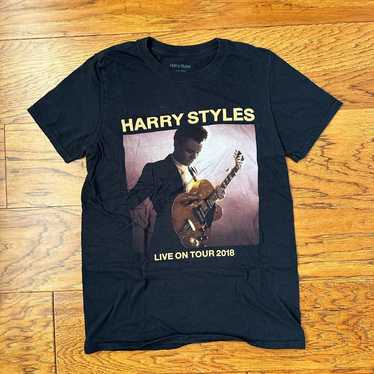 Harry Styles ライブ Tシャツ OneDirection Harry Styles The One Direction Love On Tour Berlin T-Shirt