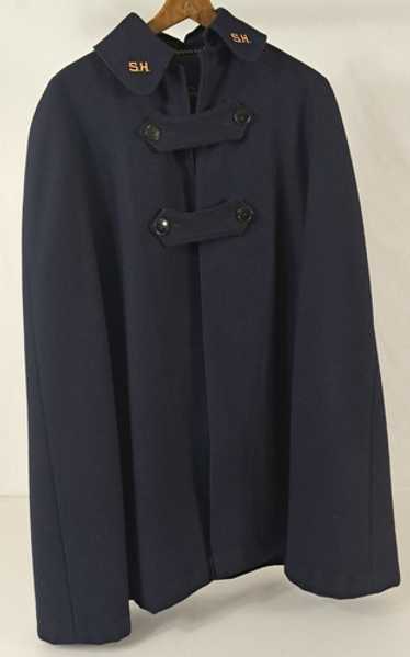Vintage brucks nurses cape - Gem
