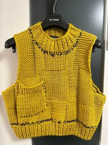 トップス raf Simons knit vest archive Raf Simons Cropped Sweater Vest via Grailed seller 'Vohmit