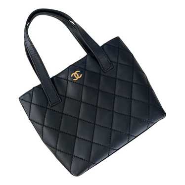 【CHANEL】Chanel stitch tote bag with pouch【ランク:A】 Chanel Purple Leather Top Stitch CC Pocket Tote – Ladybag