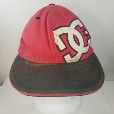 MENS DC SHOES FLEXFIT FITTED HAT RED BLACK CAP SIZ