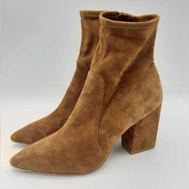 isla slim ankle bootie