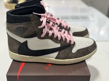 Nike × Travis Scott Jordan 1 Retro OG x Travis Sco