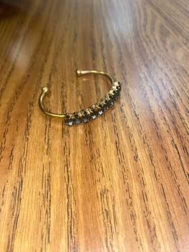 Elizabeth Coleのゴールドブレスレット Elizabeth cole swarovski cuff, - Gem