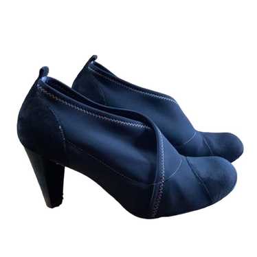 Taryn By Taryn Rose Black Fabric And Suede Booties