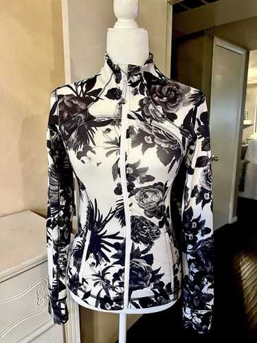 Lululemon floral jacket - Gem