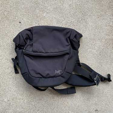 Arc'teryx 黒 Mistral 16 Arc'teryx Mistral 16 Side Bag Shoulder Totte | eBay