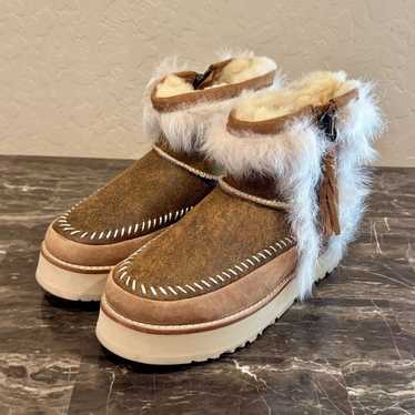 ★在庫あり! 即発送! 送料・関税無料★UGG Fluff Punk Boot ☆在庫あり! 即発送! 送料・関税無料☆UGG Fluff Punk Boot