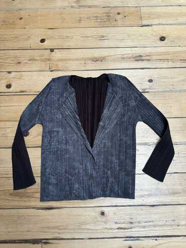 LIGHT WAVE – ISSEY MIYAKE ONLINE STORE