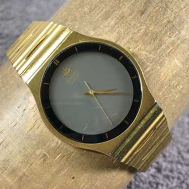 quesera SEIKO 5Y31-6040 Quartz Stainless Steel Base Metal Analog