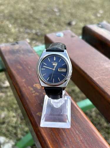 Mechanical vintage seiko 5 - Gem